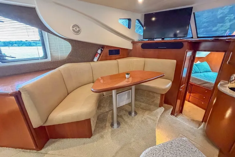 Slide: The Image of Silverton 35 Motor Yacht 2007 - 6950830