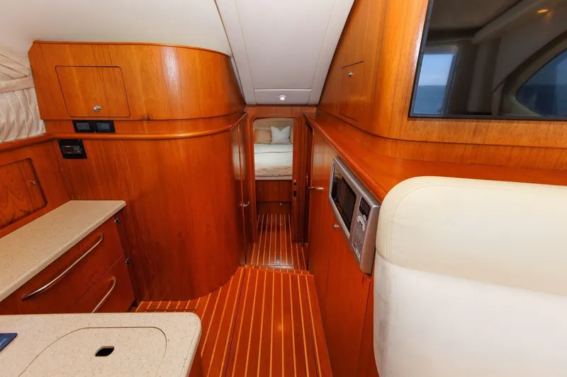Slide: The Image of Tiara 3900 Convertible 2007 - 7238490