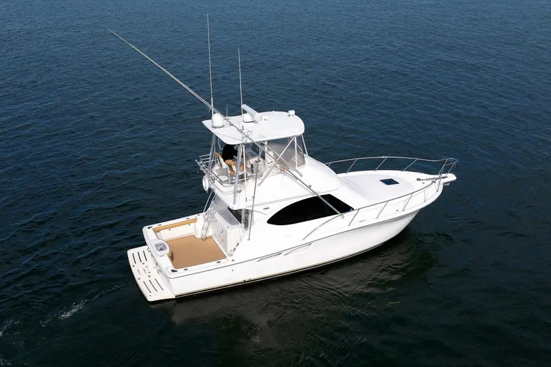 Slide: The Image of Tiara 3900 Convertible 2007 - 7238360