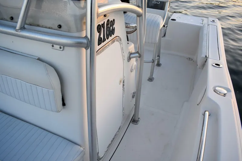 Slide: The Image of Tidewater 216 CC Adventure 2007 - 7391936