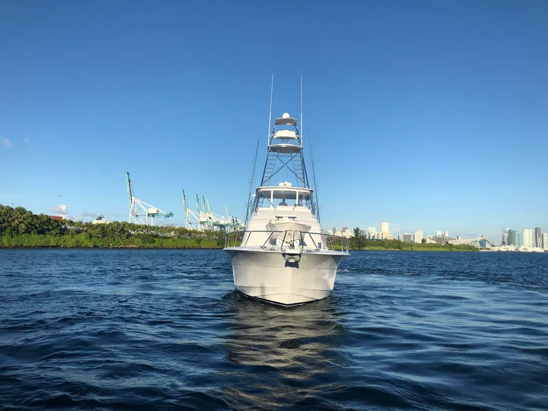Slide: The Image of Hatteras 64 Convertible 2006 - 6902663