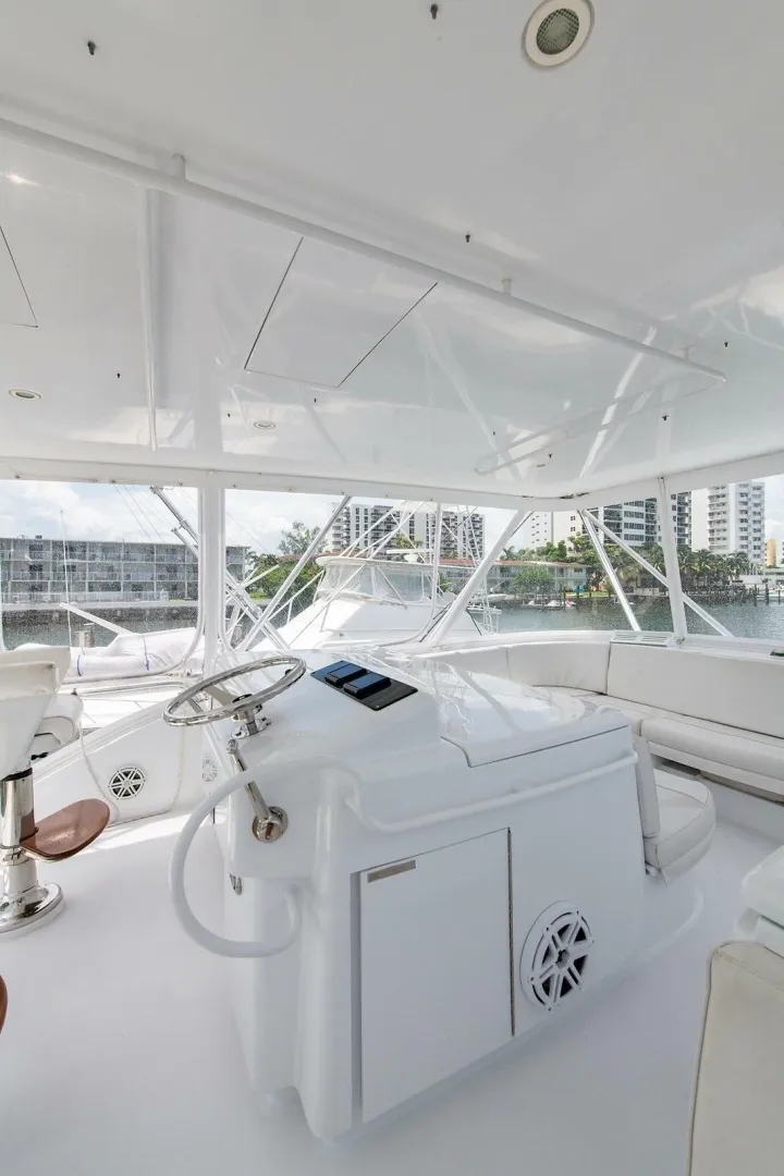Slide: The Image of Hatteras 64 Convertible 2006 - 6902803