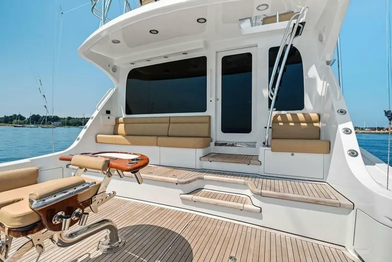 Slide: The Image of Hatteras 68 Convertible 2006 - 6952605