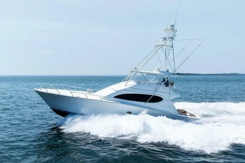 Slide: The Image of Hatteras 68 Convertible 2006 - 6952546