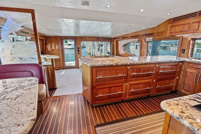 Slide: The Image of Hatteras 68 Convertible 2006 - 7238641