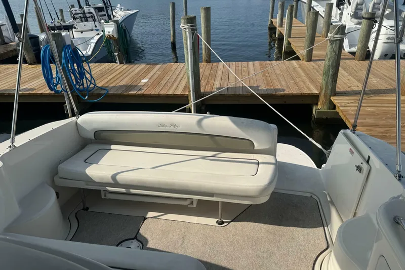 Slide: The Image of Sea Ray 300 Sundancer 2006 - 7152136