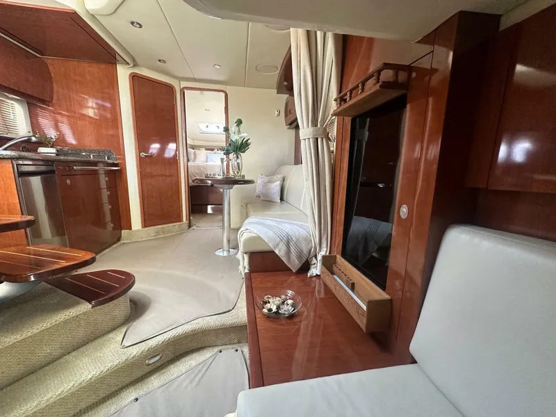 Slide: The Image of Sea Ray 380 Sundancer 2006 - 6953471