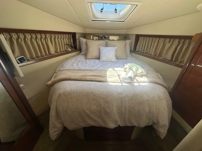 Slide: The Image of Sea Ray 380 Sundancer 2006 - 6953477
