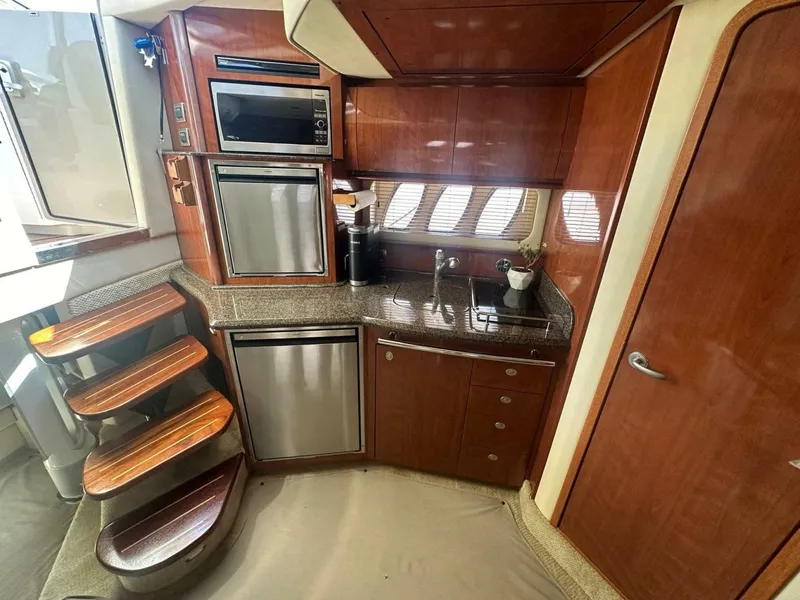 Slide: The Image of Sea Ray 380 Sundancer 2006 - 6953469
