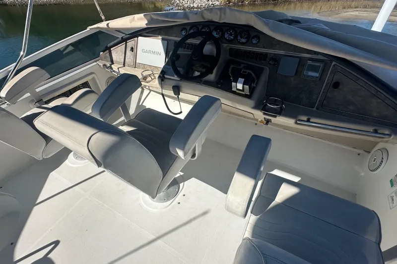 Slide: The Image of Carver Yachts 360 Sport Sedan 2005 - 6953635