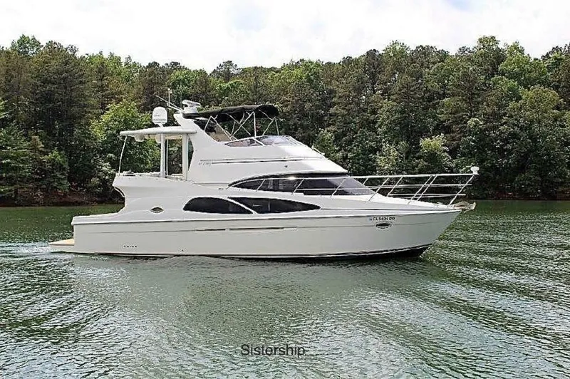 The Image of Carver Yachts 41 Cockpit Motor Yacht 2005 - 7239141