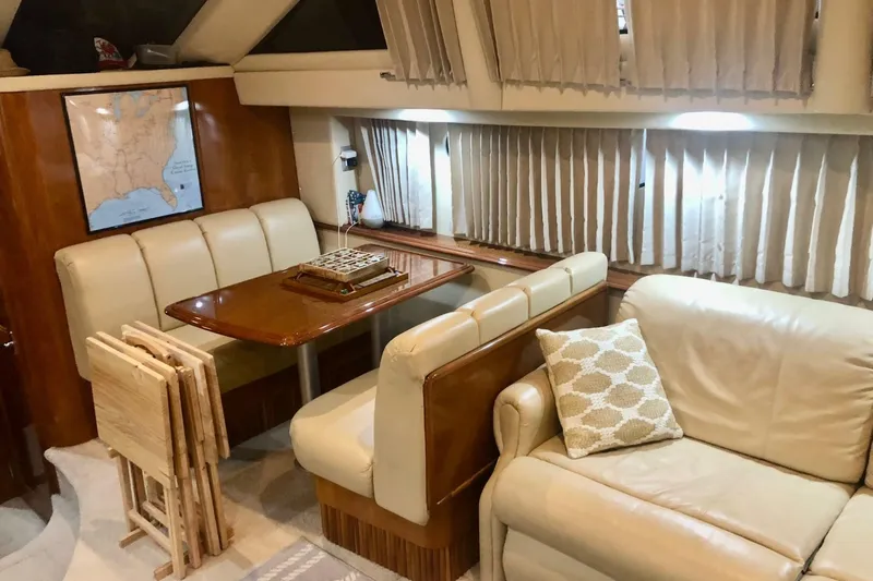 Slide: The Image of Carver Yachts 444 Cockpit Motor Yacht 2005 - 6953825