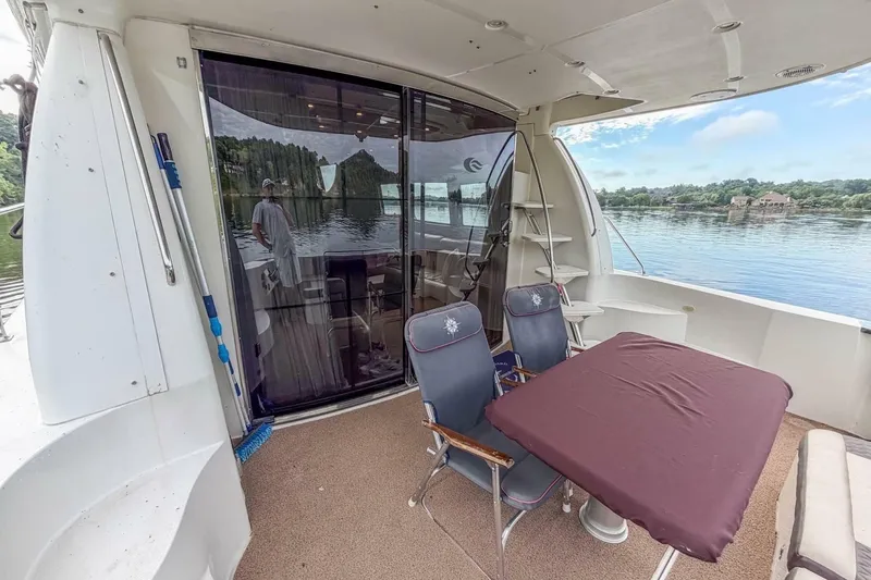 Slide: The Image of Carver Yachts 56 Voyager 2005 - 6953811