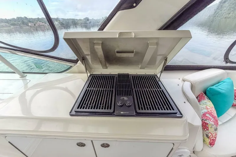 Slide: The Image of Carver Yachts 56 Voyager 2005 - 6953828