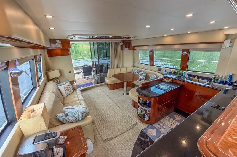 Slide: The Image of Carver Yachts 56 Voyager 2005 - 6953804