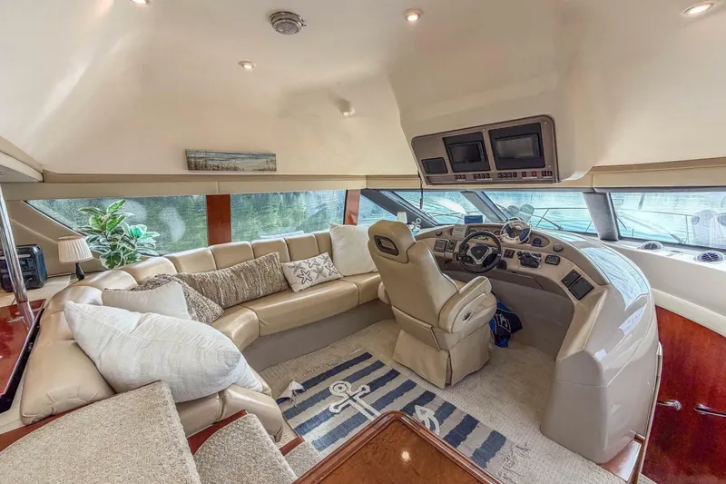 Slide: The Image of Carver Yachts 56 Voyager 2005 - 6953763