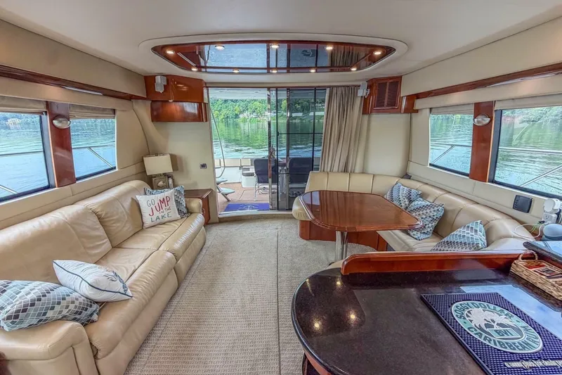 Slide: The Image of Carver Yachts 56 Voyager 2005 - 6953799