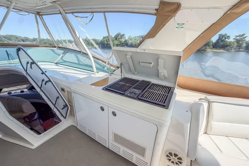 Slide: The Image of Carver Yachts 570 Voyager Pilothouse 2005 - 6987336