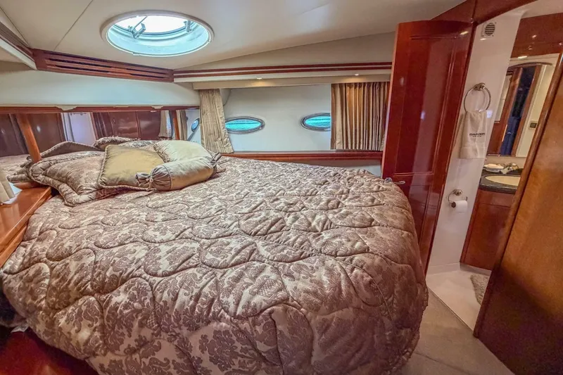 Slide: The Image of Carver Yachts 570 Voyager Pilothouse 2005 - 6987837