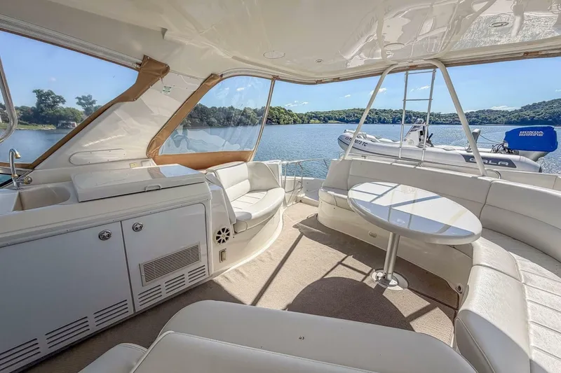 Slide: The Image of Carver Yachts 570 Voyager Pilothouse 2005 - 6987331