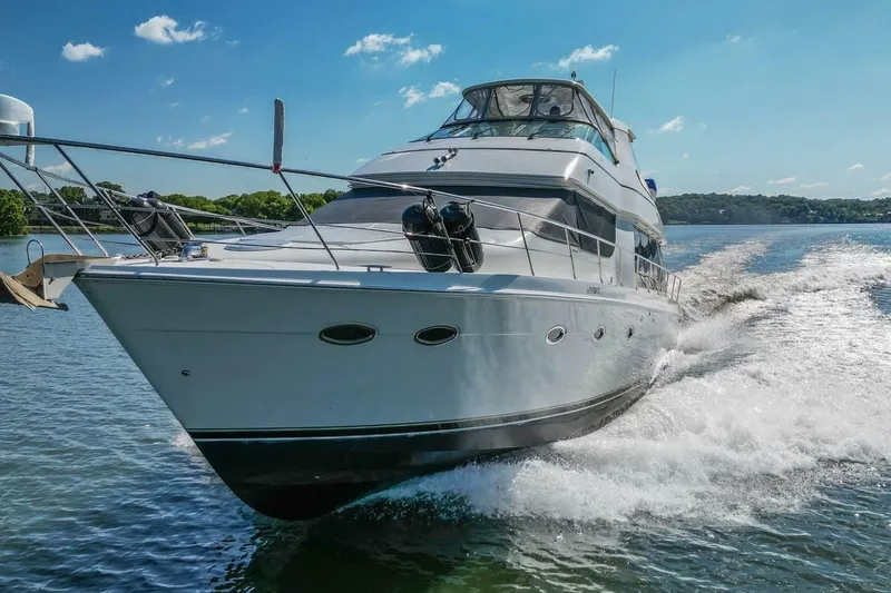 Slide: The Image of Carver Yachts 570 Voyager Pilothouse 2005 - 7239254