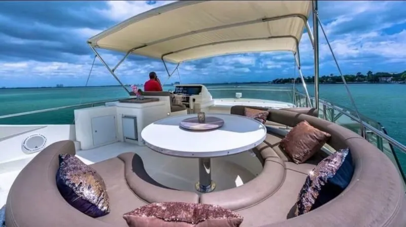 Slide: The Image of Ferretti 680 2005 - 6953976