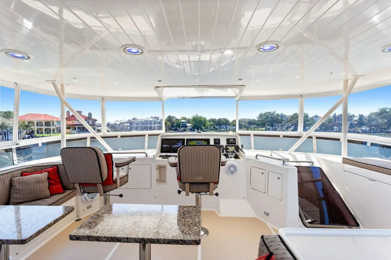 Slide: The Image of Offshore 66 Pilot House 2005 - 6954279
