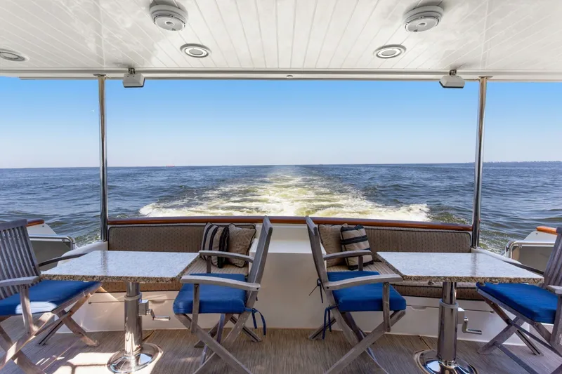 Slide: The Image of Offshore 66 Pilot House 2005 - 6954293