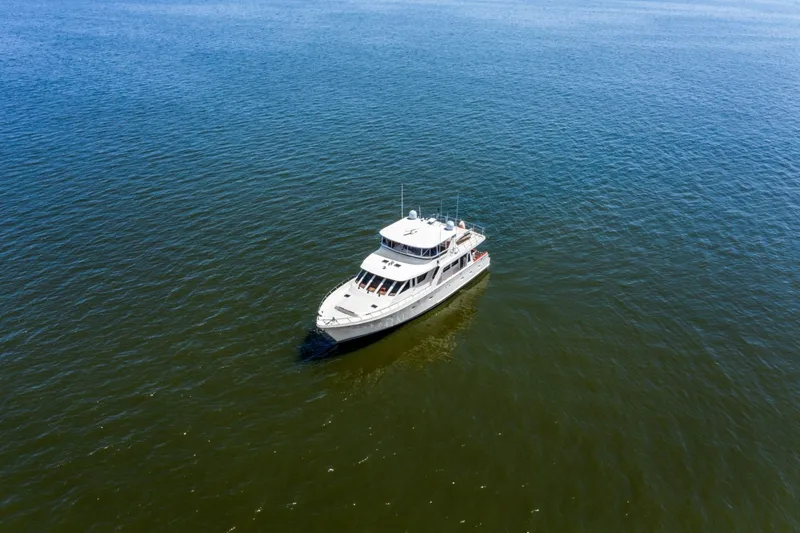 Slide: The Image of Offshore 66 Pilot House 2005 - 6954355