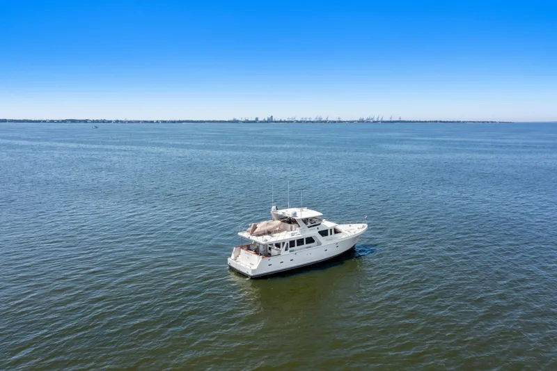 Slide: The Image of Offshore 66 Pilot House 2005 - 7392984