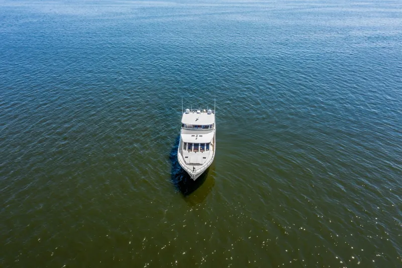Slide: The Image of Offshore 66 Pilot House 2005 - 7392975