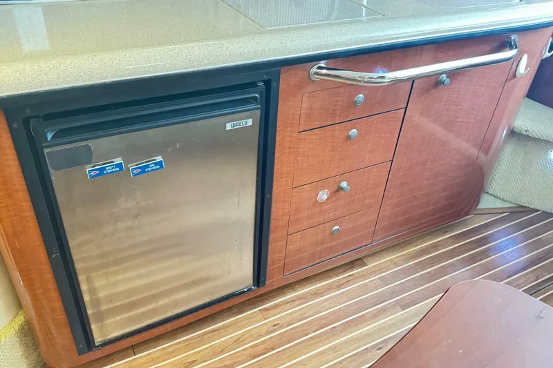 Slide: The Image of Sea Ray 340 Sundancer 2005 - 6954416