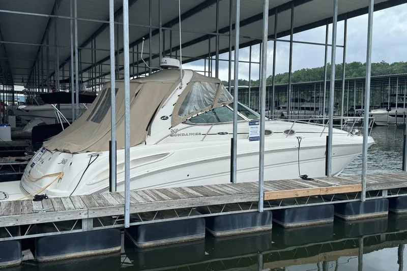 Slide: The Image of Sea Ray 360 Sundancer 2005 - 7541158