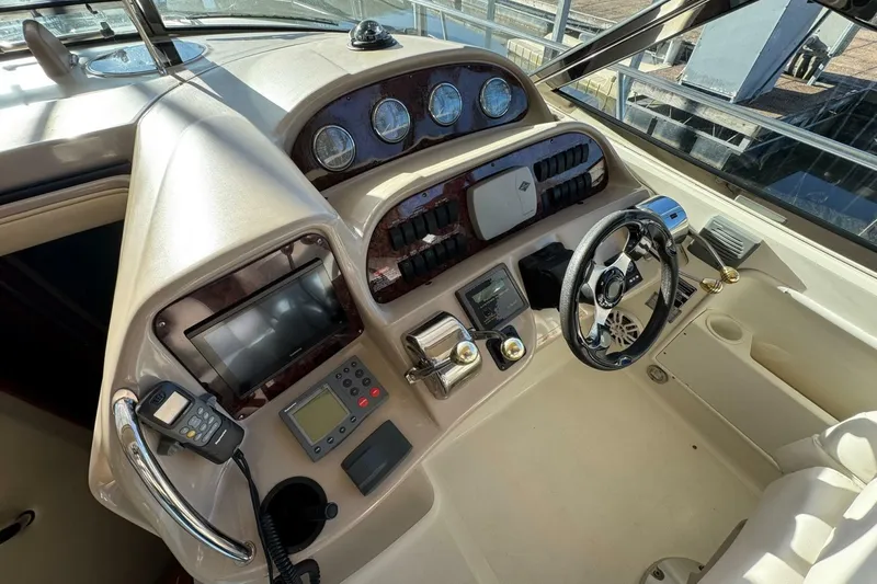 Slide: The Image of Sea Ray 360 Sundancer 2005 - 7240004