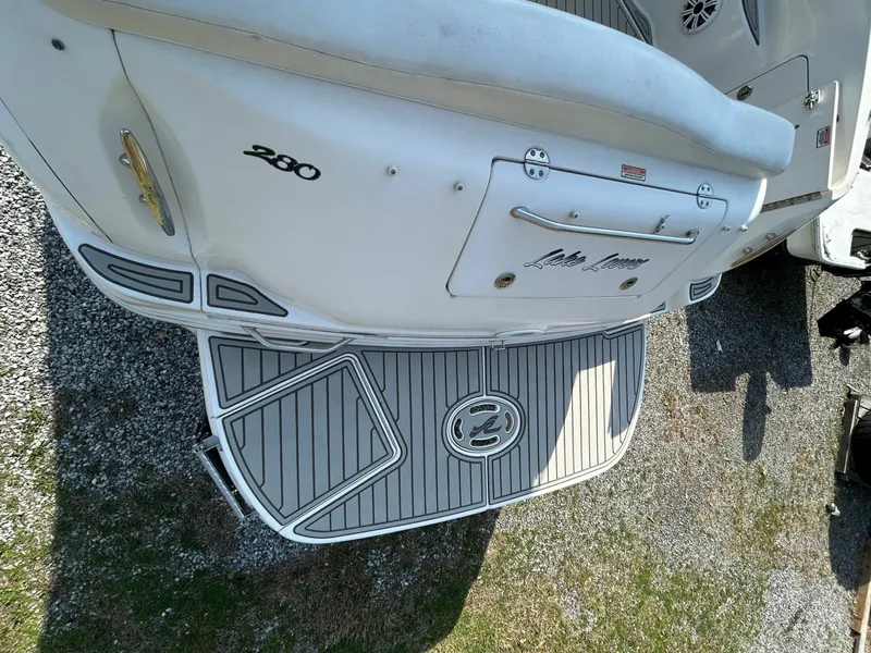 Slide: The Image of Sea Ray Sundancer 280 2005 - 6954544