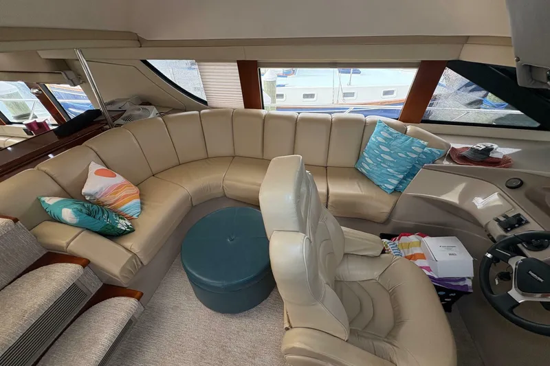 Slide: The Image of Carver Yachts 560 Voyager 2004 - 6954835