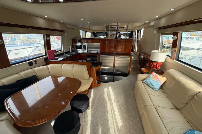 Slide: The Image of Carver Yachts 560 Voyager 2004 - 7538735