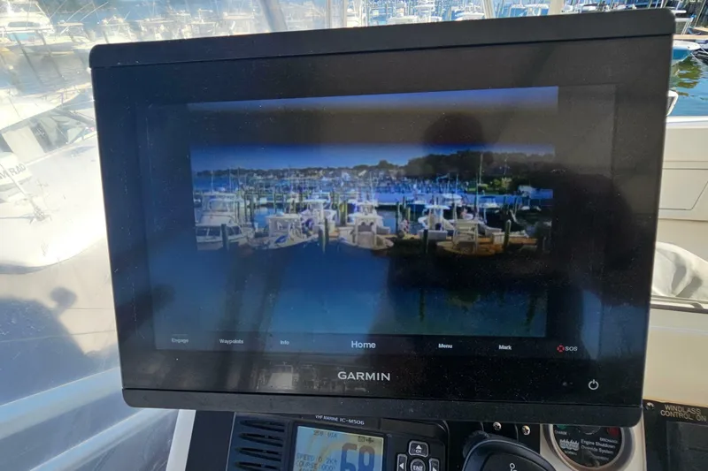 Slide: The Image of Luhrs 34 Convertible 2004 - 6954750