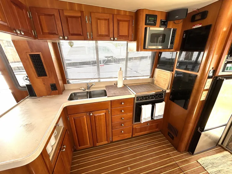 Slide: The Image of Mainship 400 Trawler 2004 - 6954946