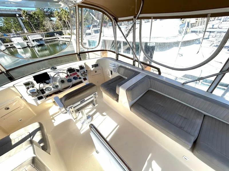 Slide: The Image of Mainship 400 Trawler 2004 - 6954894