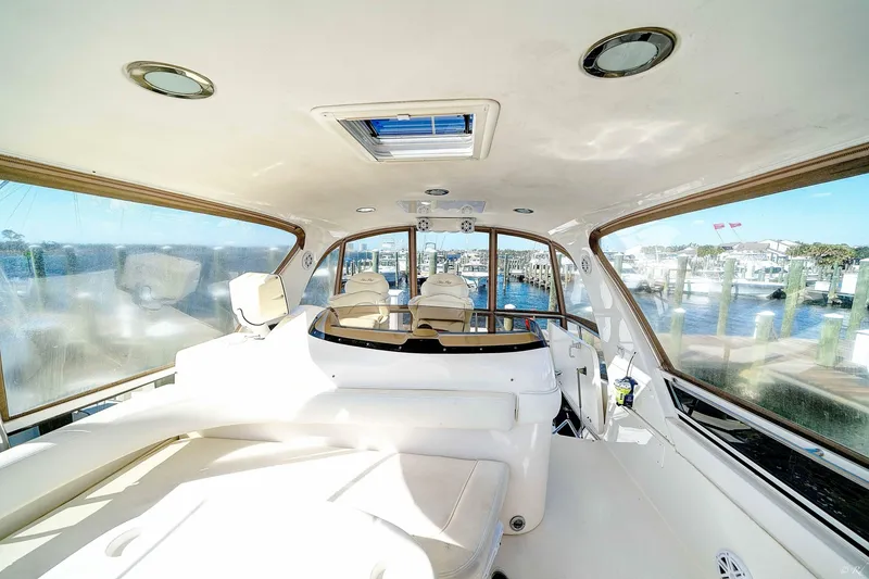 Slide: The Image of Sea Ray 480 Sedan Bridge 2004 - 6955045