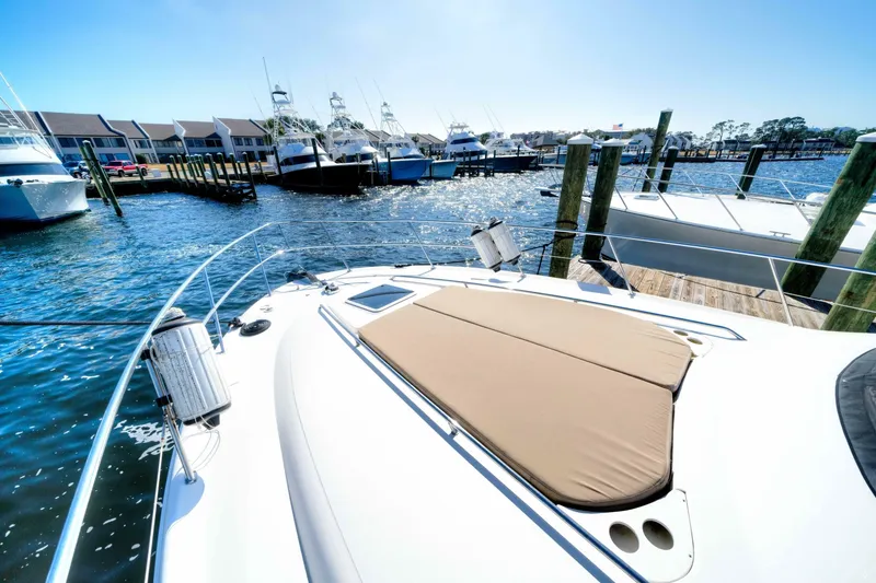 Slide: The Image of Sea Ray 480 Sedan Bridge 2004 - 7240690
