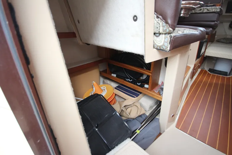 Slide: The Image of Ranger Tug R-25 SC 2013 - 6909851