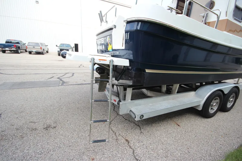 Slide: The Image of Ranger Tug R-25 SC 2013 - 6909615