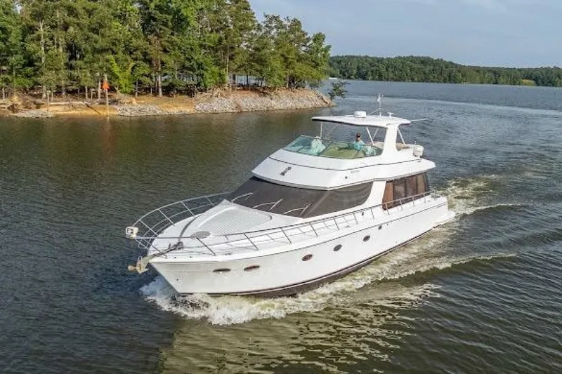 The Image of Carver Yachts 570 Voyager Pilothouse 2003 - undefined