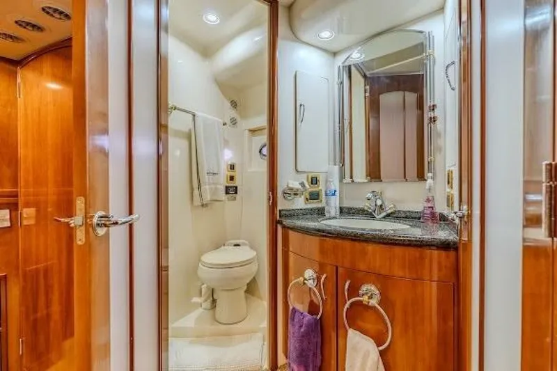 Slide: The Image of Carver Yachts 570 Voyager Pilothouse 2003 - 7240932
