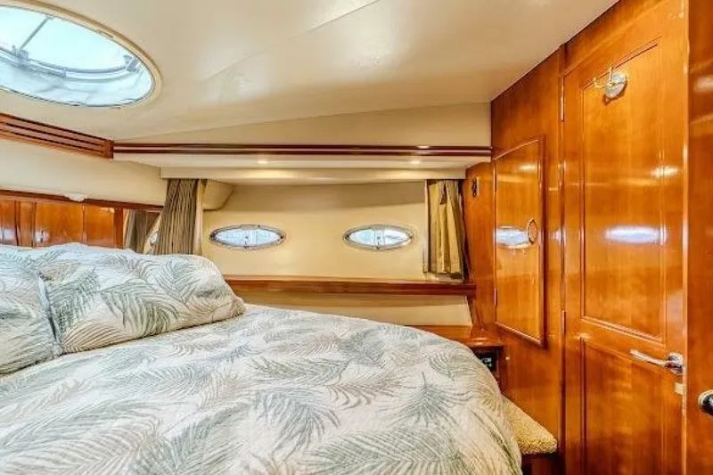 Slide: The Image of Carver Yachts 570 Voyager Pilothouse 2003 - 7240946
