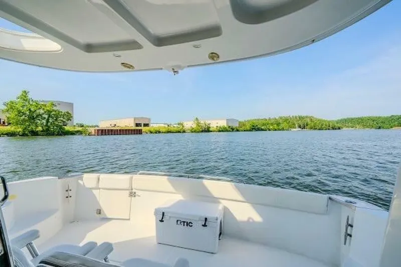 Slide: The Image of Carver Yachts 570 Voyager Pilothouse 2003 - 7240860