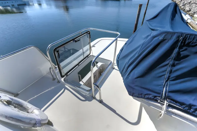 Slide: The Image of Jefferson Pilothouse 57 2003 - 6988700