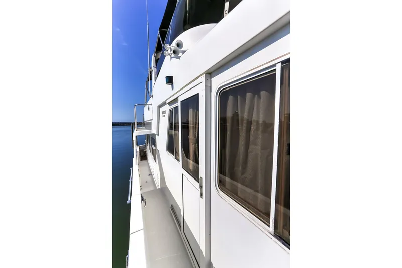 Slide: The Image of Jefferson Pilothouse 57 2003 - 6988070